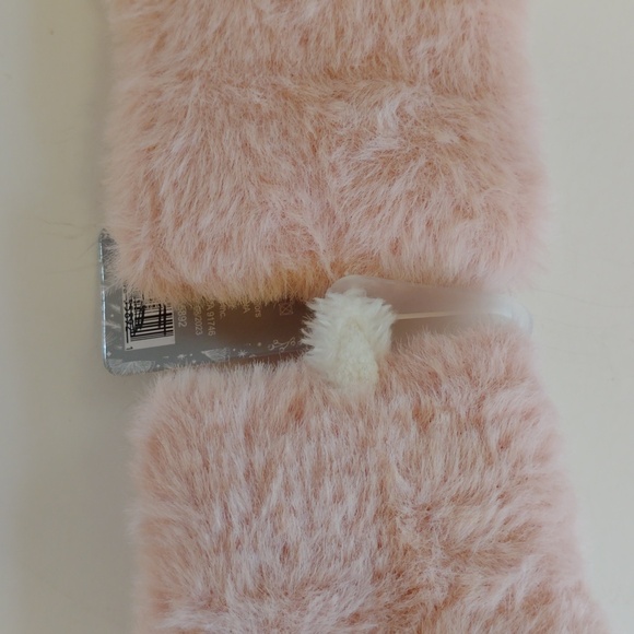 Sherpa Lined Pink Fuzzy Mittens - Picture 6 of 7